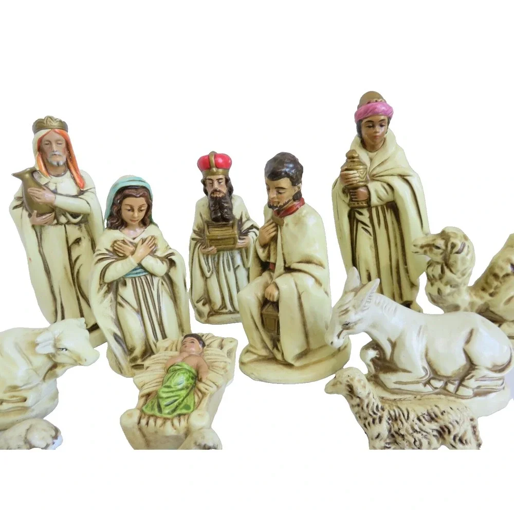 VINTAGE CHRISTMAS NATIVITY CHALKWARE FIGURINES‎ JAPAN 12pc